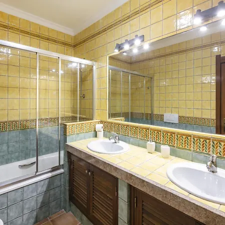 Stunning Sea View In *