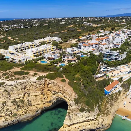 Stunning Sea View In Semesterbostad